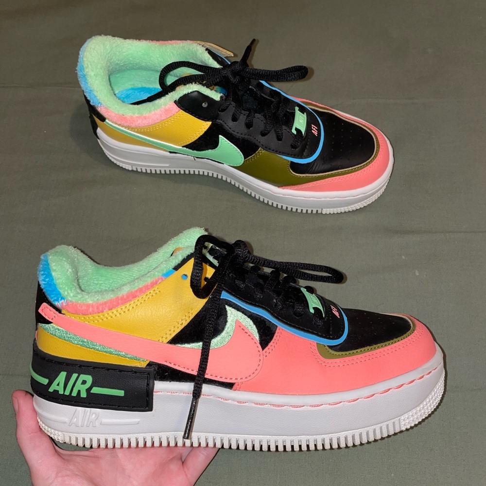 Air Force 1 Shadow SE with Furry Velour